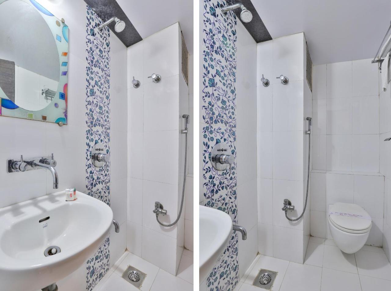 אחמדאבאד Oyo 2351 Hotel Golden Plaza מראה חיצוני תמונה